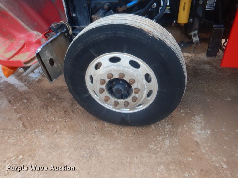 image for item IP9900 2007 Peterbilt 378  semi truck