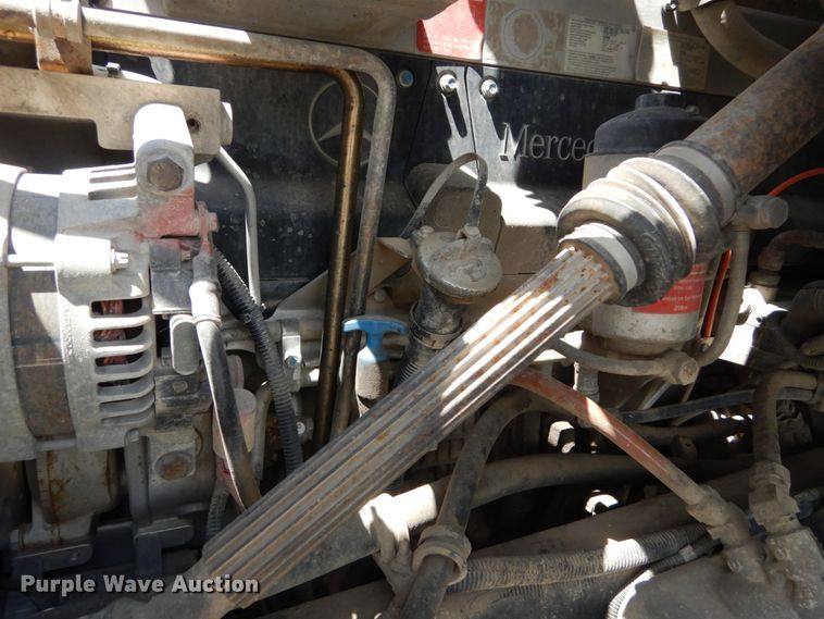 image for item IT9040 2006 Sterling  semi truck