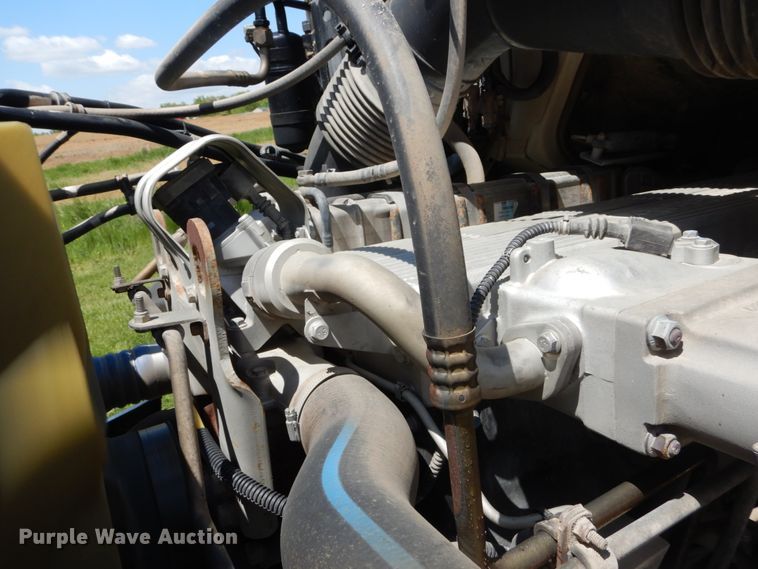 image for item IT9040 2006 Sterling  semi truck