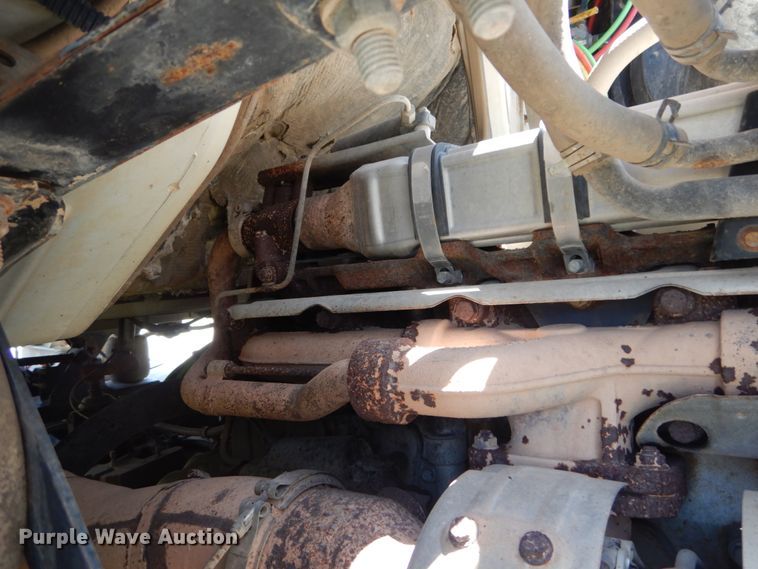 image for item IT9040 2006 Sterling  semi truck