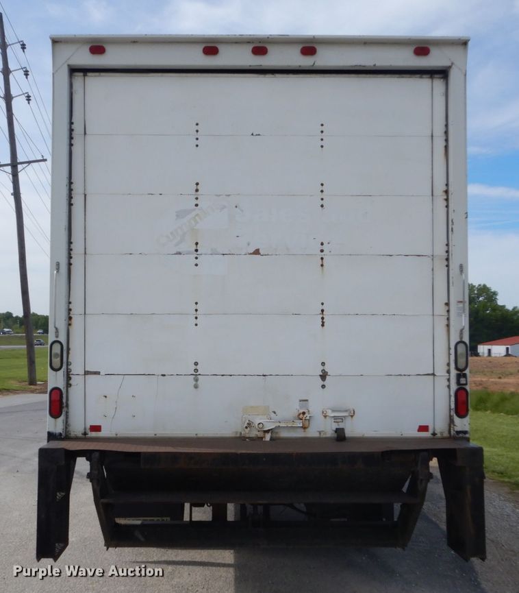 image for item IT9082 2009 Kenworth T270  box truck