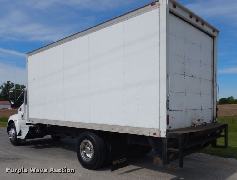 image for item IT9082 2009 Kenworth T270  box truck