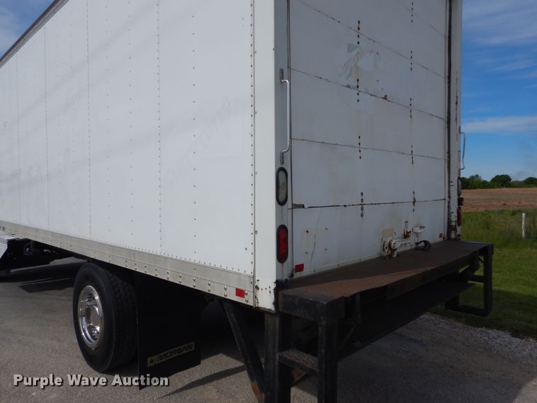 image for item IT9082 2009 Kenworth T270  box truck