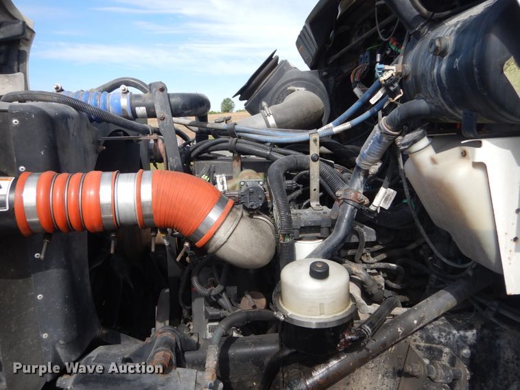 image for item IT9082 2009 Kenworth T270  box truck