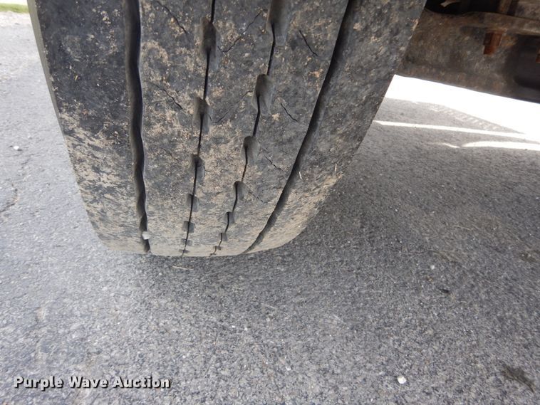 image for item IT9082 2009 Kenworth T270  box truck