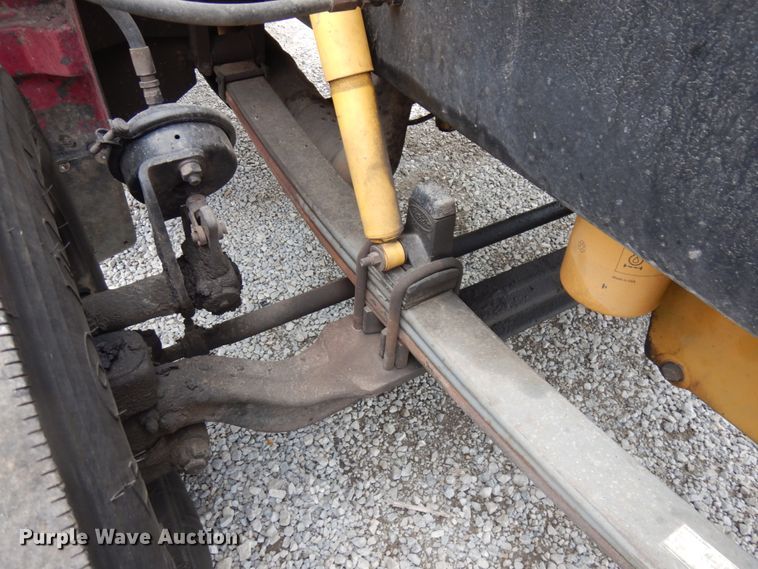 image for item IT9430 1994 Peterbilt 377  fuel truck