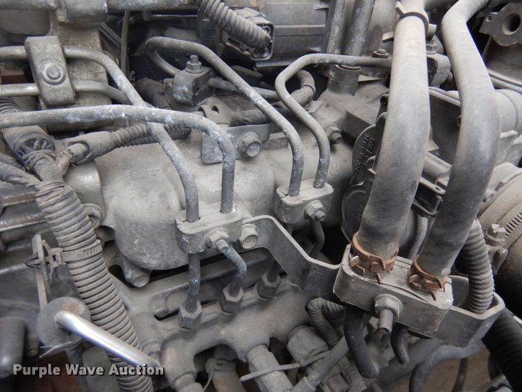 image for item IT9431 2009 GMC W5500  chipper truck