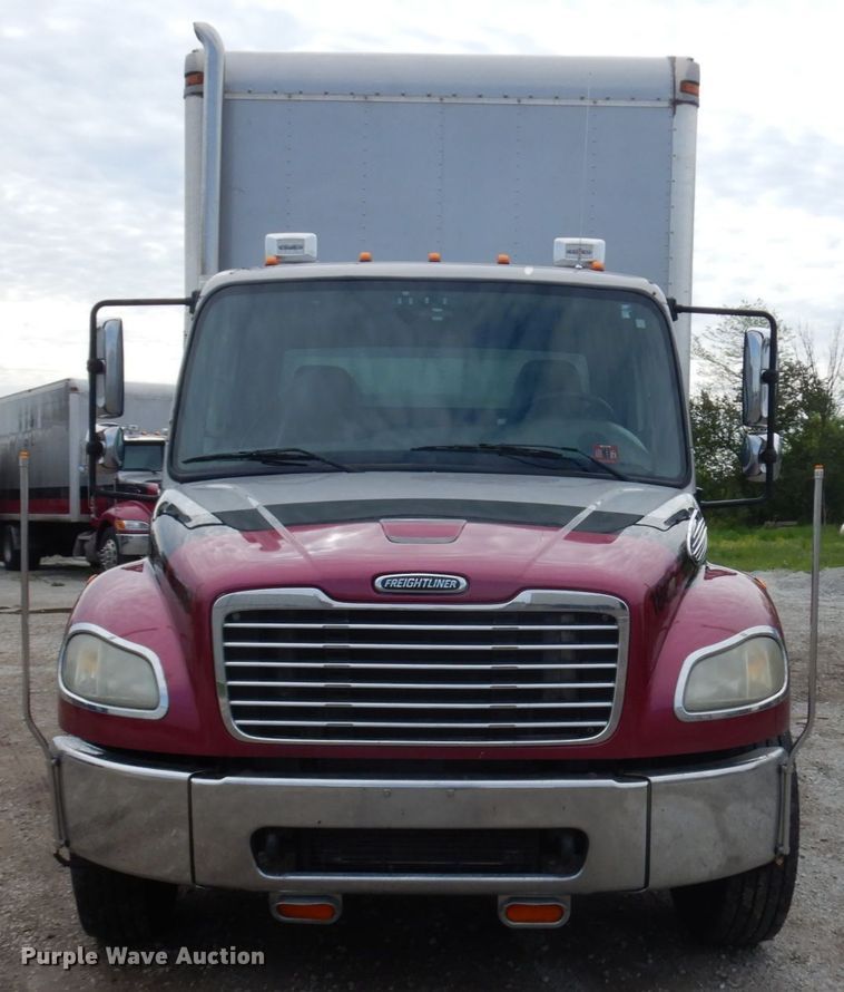 image for item IT9432 2007 Freightliner Business Class M2  box truck