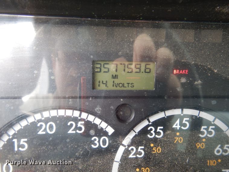 image for item IT9432 2007 Freightliner Business Class M2  box truck