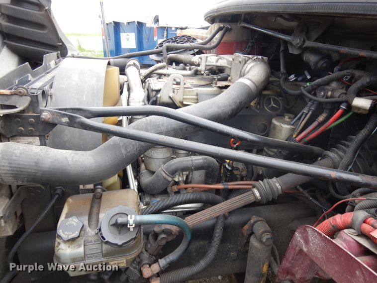 image for item IT9432 2007 Freightliner Business Class M2  box truck