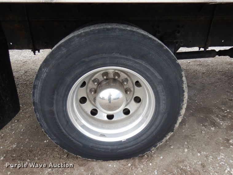 image for item IT9432 2007 Freightliner Business Class M2  box truck