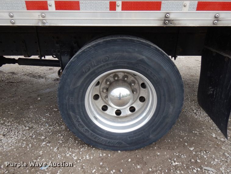 image for item IT9432 2007 Freightliner Business Class M2  box truck