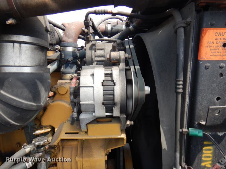 image for item IT9437 1992 Peterbilt 377  fuel truck