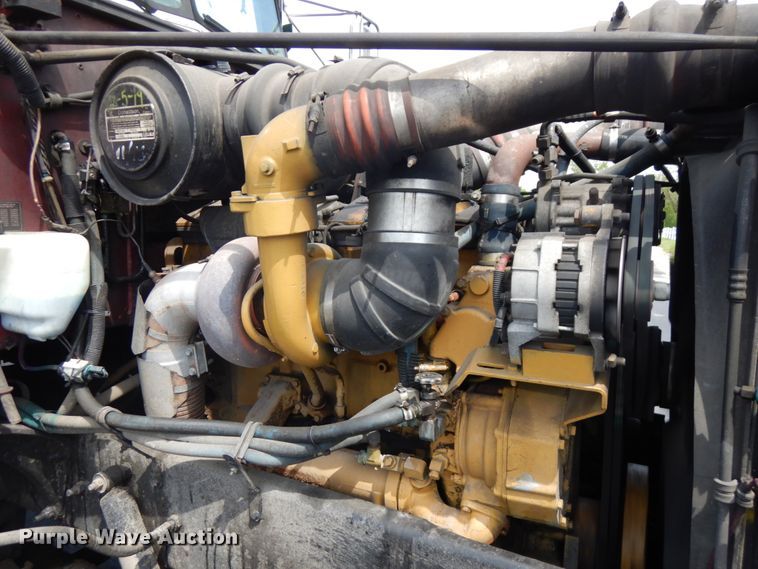 image for item IT9437 1992 Peterbilt 377  fuel truck