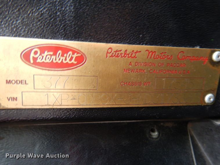 image for item IT9437 1992 Peterbilt 377  fuel truck