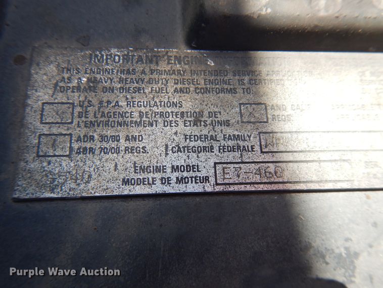 image for item IT9455 1999 Mack CH613  semi truck