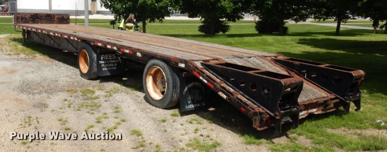 image for item IT9481 2000 Jet  drop deck equipment trailer