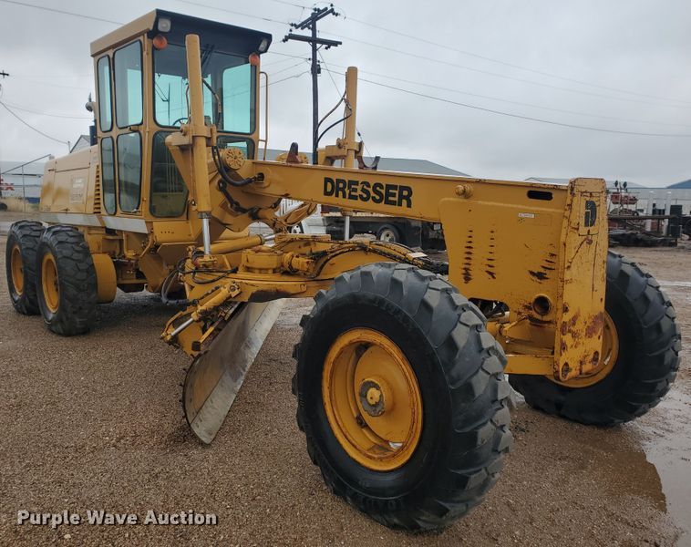 image for item DI4802 Dresser 850  motor grader