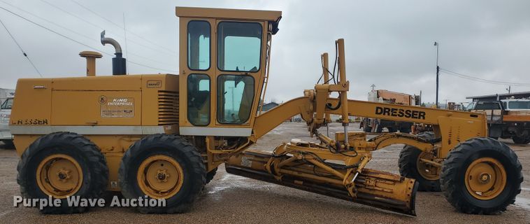 image for item DI4802 Dresser 850  motor grader