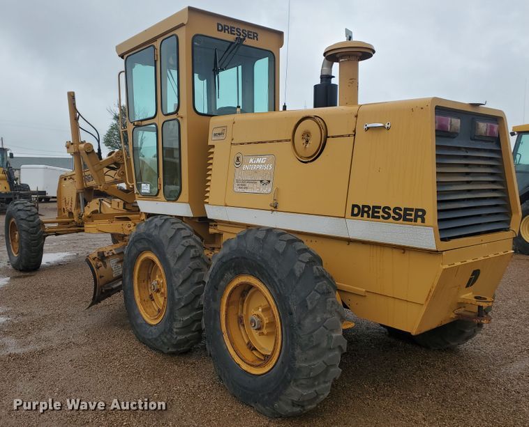 image for item DI4802 Dresser 850  motor grader