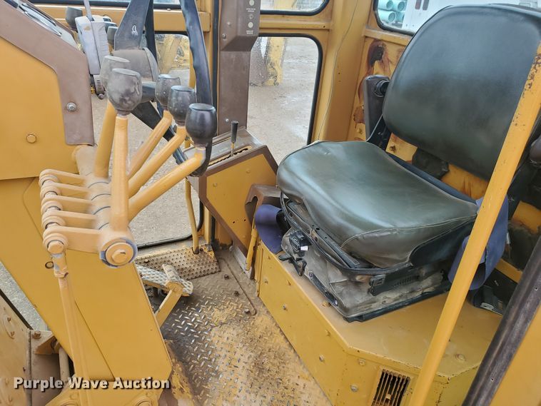 image for item DI4802 Dresser 850  motor grader