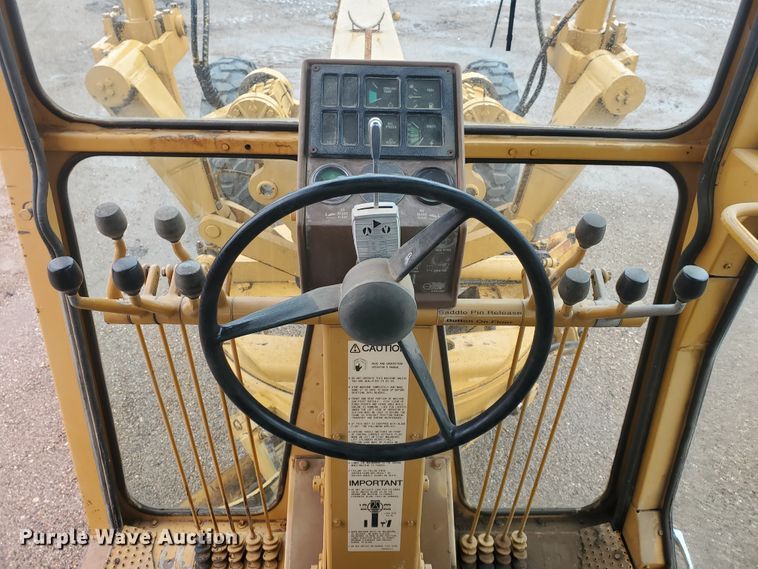 image for item DI4802 Dresser 850  motor grader