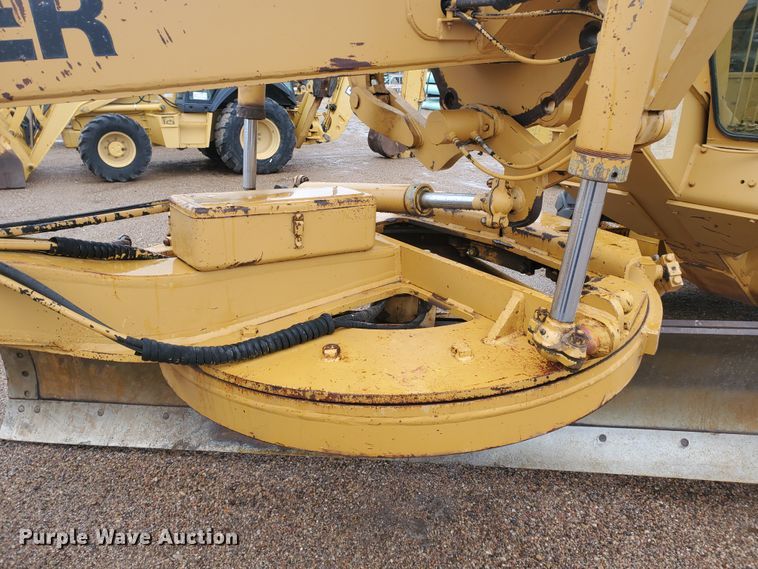 image for item DI4802 Dresser 850  motor grader