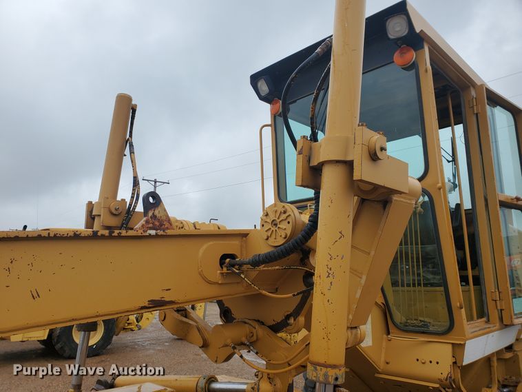 image for item DI4802 Dresser 850  motor grader