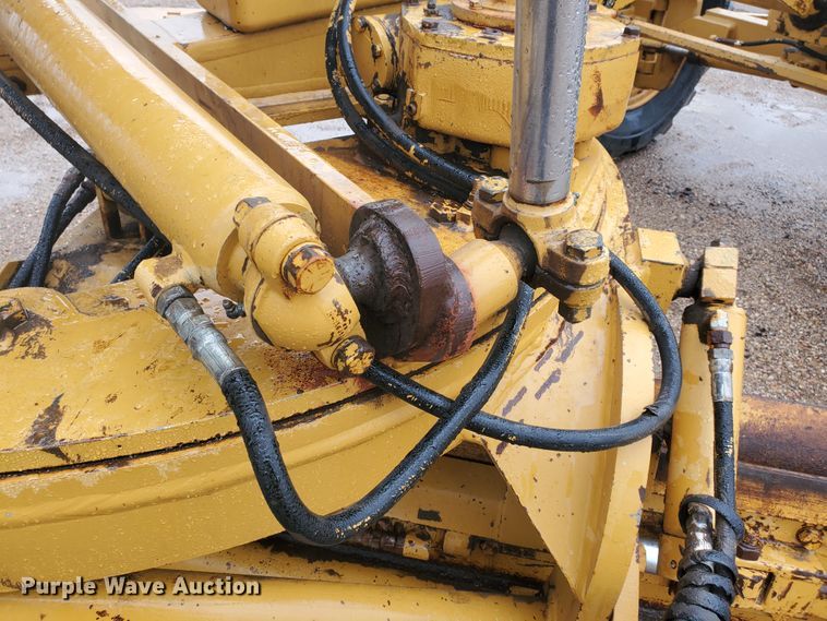 image for item DI4802 Dresser 850  motor grader