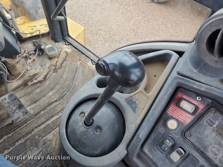 image for item DI4803 2002 John Deere 410G  backhoe