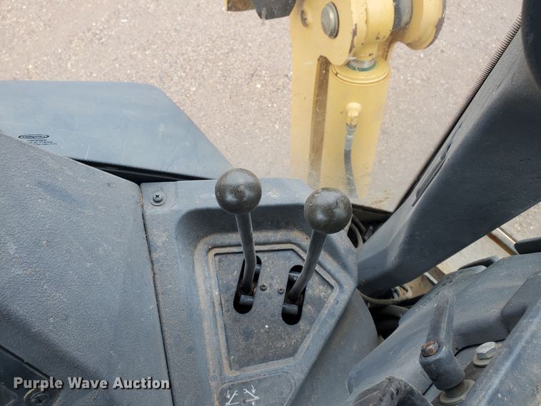 image for item DI4804 2012 John Deere 410K  backhoe