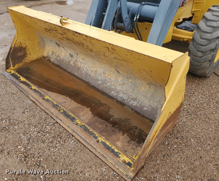 image for item DI4804 2012 John Deere 410K  backhoe