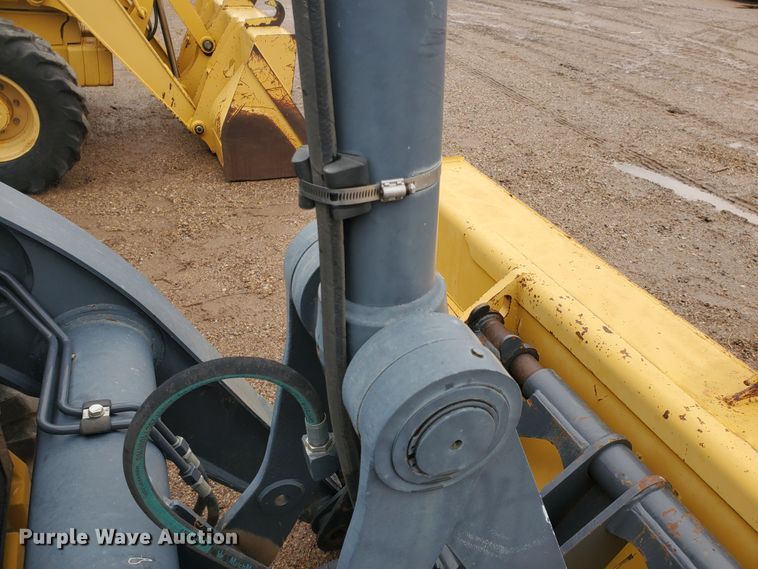 image for item DI4804 2012 John Deere 410K  backhoe