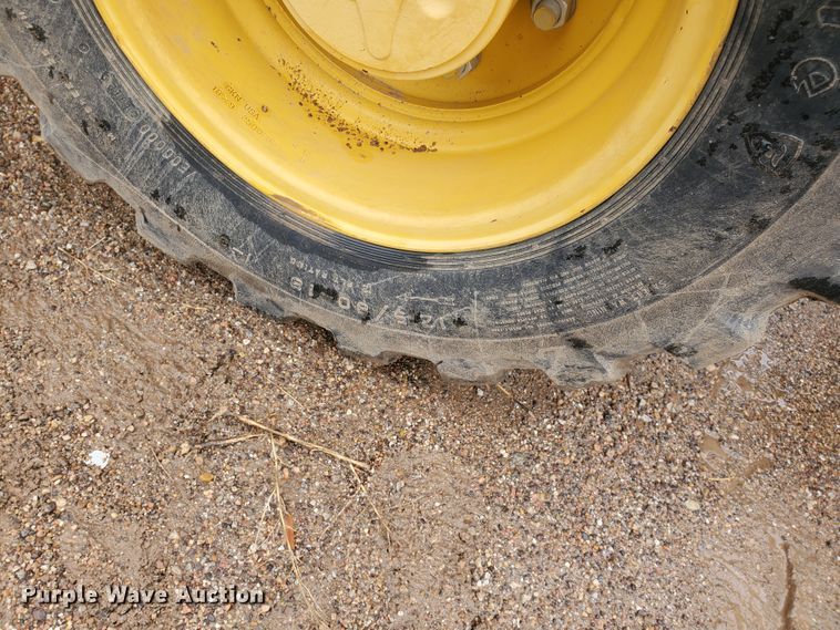 image for item DI4804 2012 John Deere 410K  backhoe