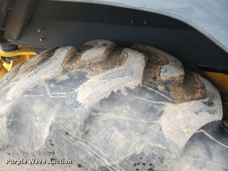 image for item DI4804 2012 John Deere 410K  backhoe