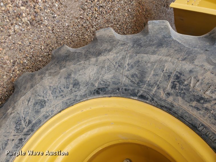 image for item DI4804 2012 John Deere 410K  backhoe