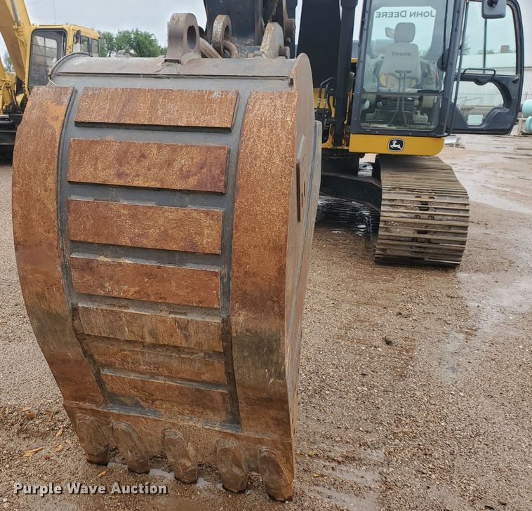 image for item DI4805 2012 John Deere 210G LC  excavator