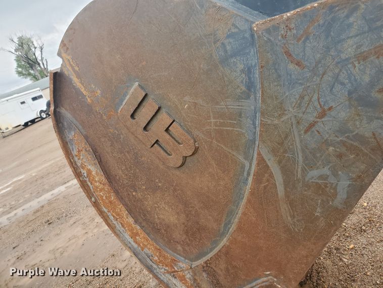 image for item DI4805 2012 John Deere 210G LC  excavator