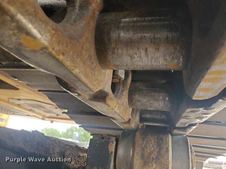 image for item DI4805 2012 John Deere 210G LC  excavator