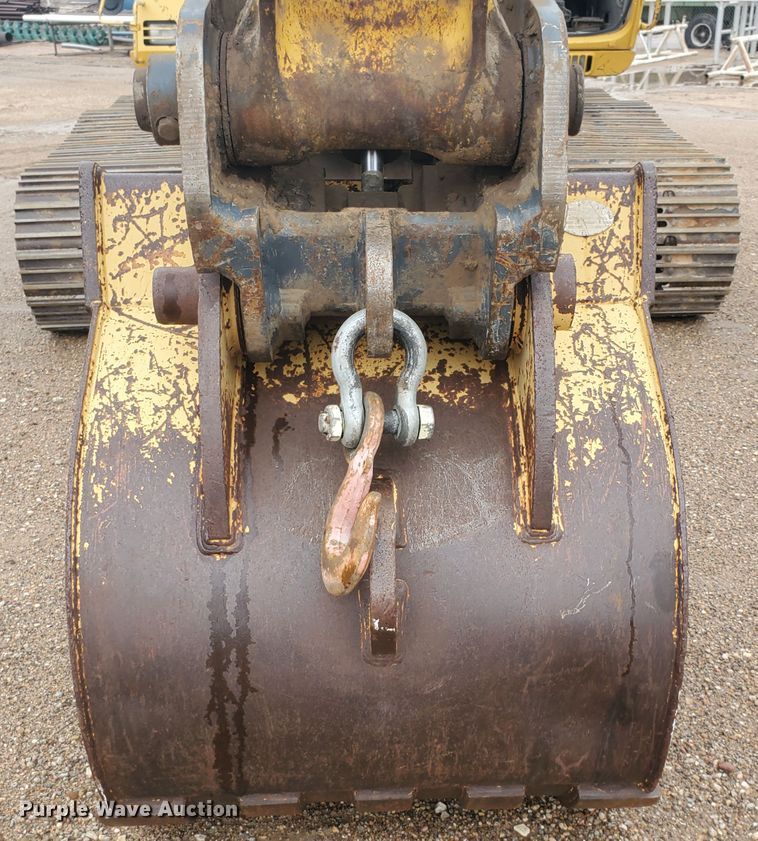 image for item DI4806 1995 John Deere 790E LC  excavator