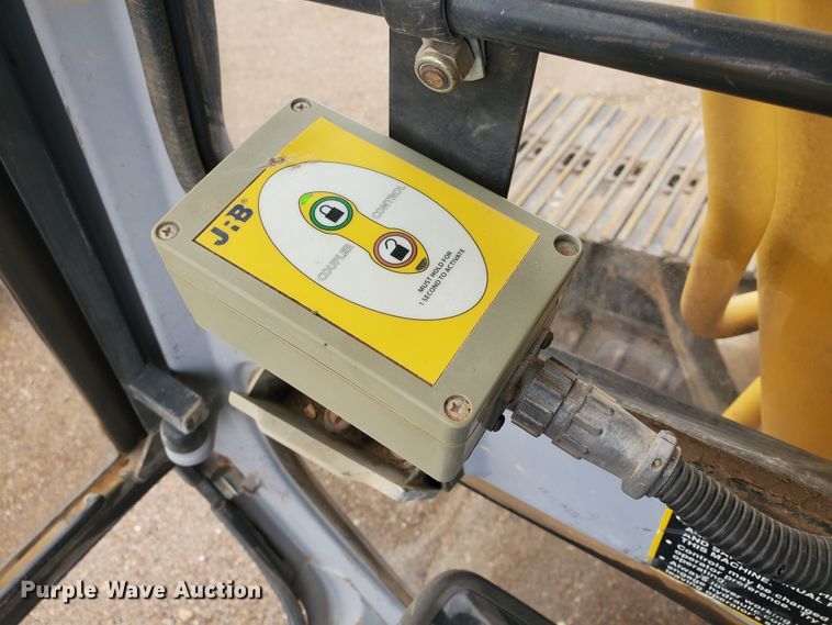 image for item DI4806 1995 John Deere 790E LC  excavator