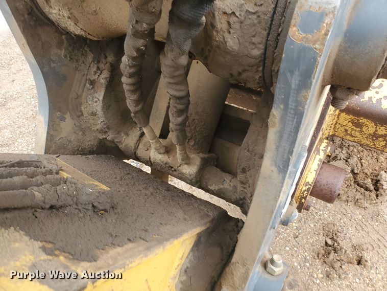 image for item DI4806 1995 John Deere 790E LC  excavator