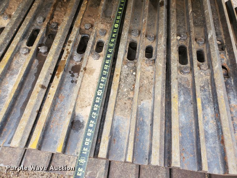 image for item DI4806 1995 John Deere 790E LC  excavator