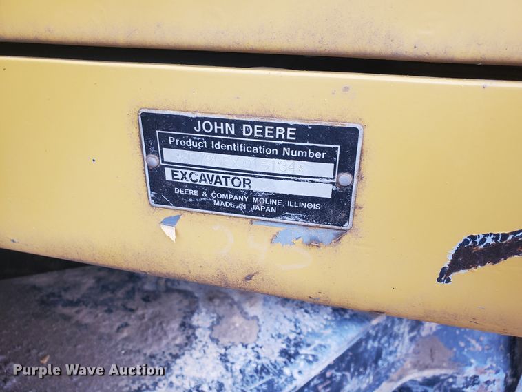 image for item DI4806 1995 John Deere 790E LC  excavator