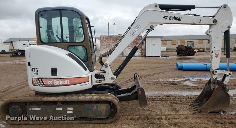 image for item DI4807 2003 Bobcat 435ZHS  mini excavator