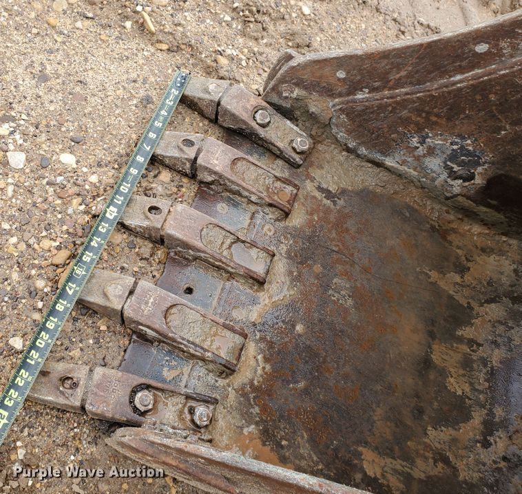 image for item DI4807 2003 Bobcat 435ZHS  mini excavator