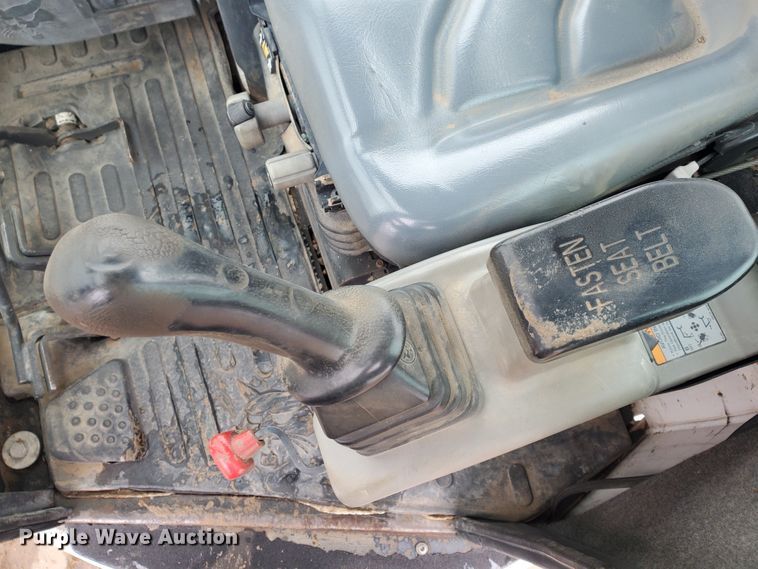 image for item DI4807 2003 Bobcat 435ZHS  mini excavator