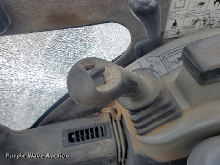 image for item DI4807 2003 Bobcat 435ZHS  mini excavator