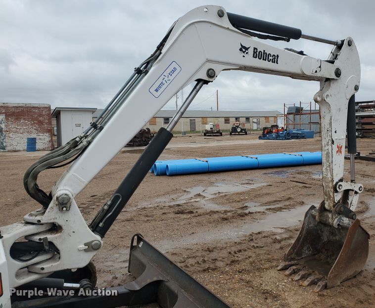 image for item DI4807 2003 Bobcat 435ZHS  mini excavator