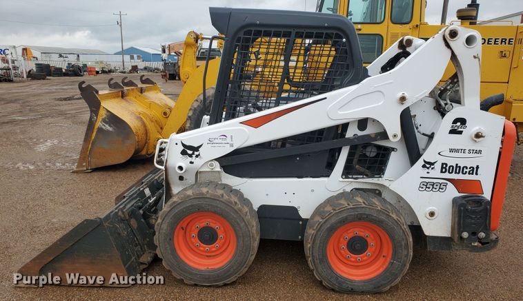 image for item DI4808 2018 Bobcat S595  skid steer loader